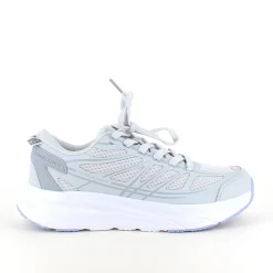 Åndbar, lysegrå sportssko fra Endurance