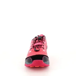 Pink vandresko fra CMP med fine detaljer og justerbar snøre