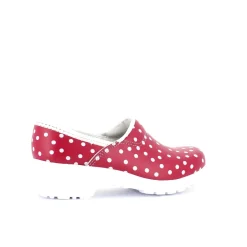 Rød træsko med polkaprikker med kap
