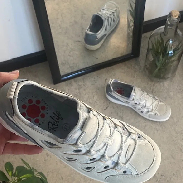 Relife sko – Offwhite | Blød, let og moderne komfort