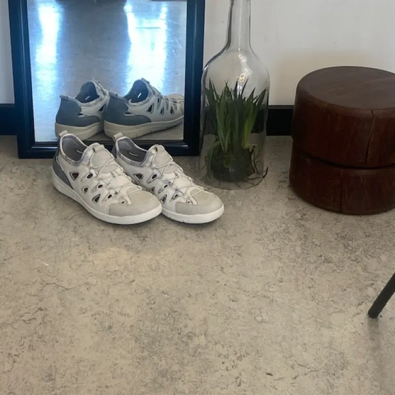 Relife sko – Offwhite | Blød, let og moderne komfort