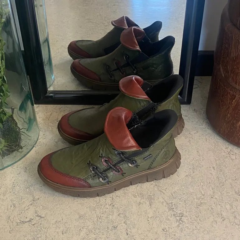 Rieker støvle i Grøn med Antistress sål