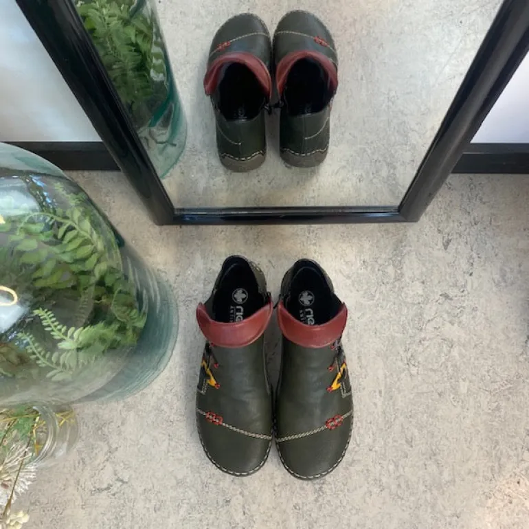 Rieker støvle til dame i grøn