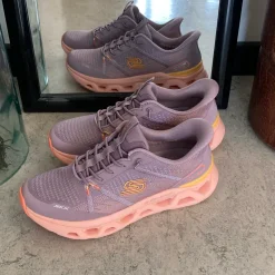 Skechers slip-in med masser af komfort