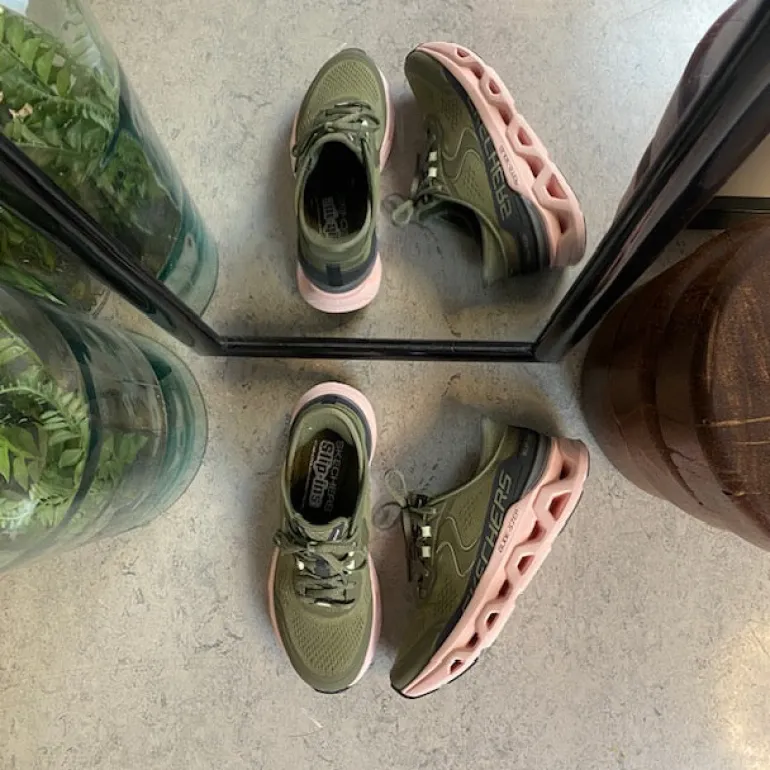 Skechers Slip-in sko i grøn med Glide-Step Altus