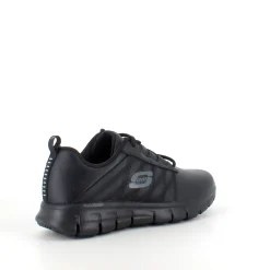 Skridhæmmende Skechers med de kendte skumbunde og komfort