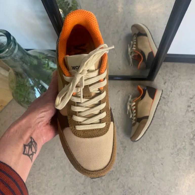 Smart Woden sneakers med svangstøtte og komfort