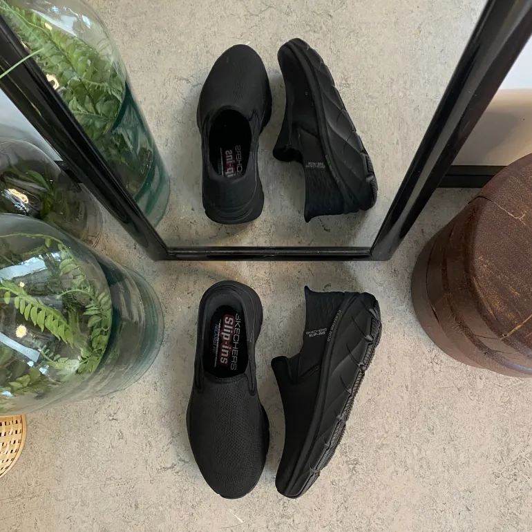 Sort herre slip-in sko fra Skechers