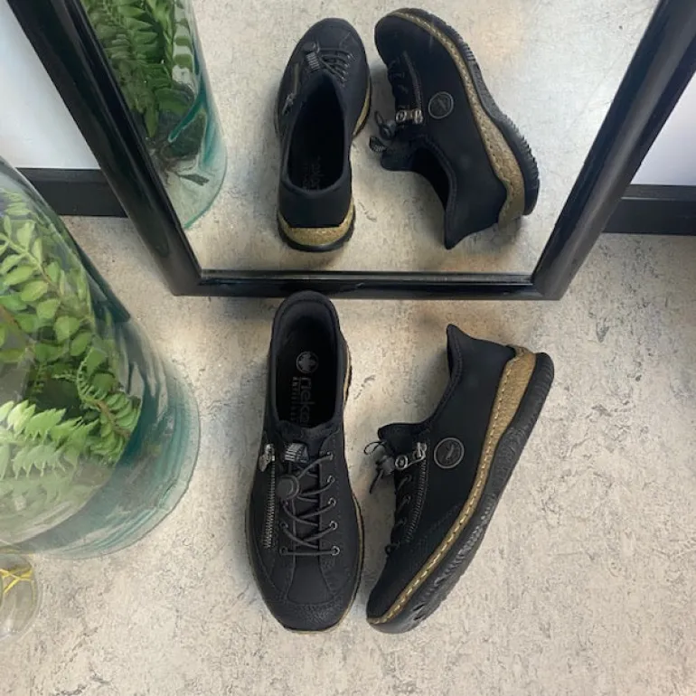 Sort Rieker slip-on sneakers