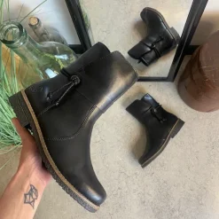 Sort Rieker vinterstøvle med foer og lynlås