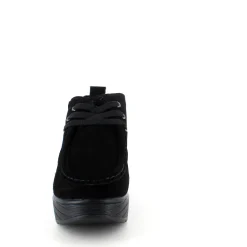 Sort ruskindssko med let foring og gængesål