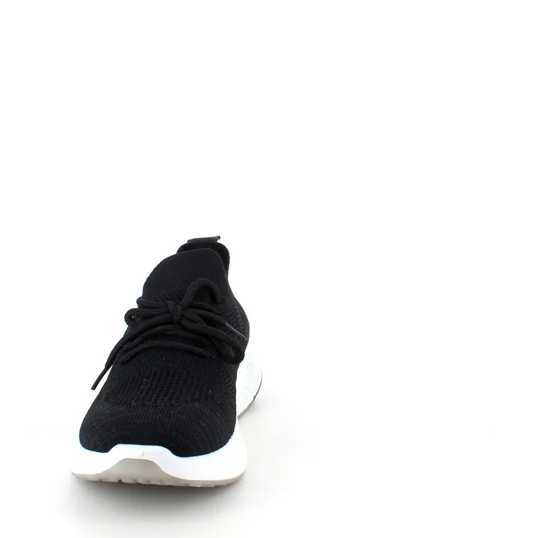 Sort slip on sko med strikket overdel og god stødabsorbering