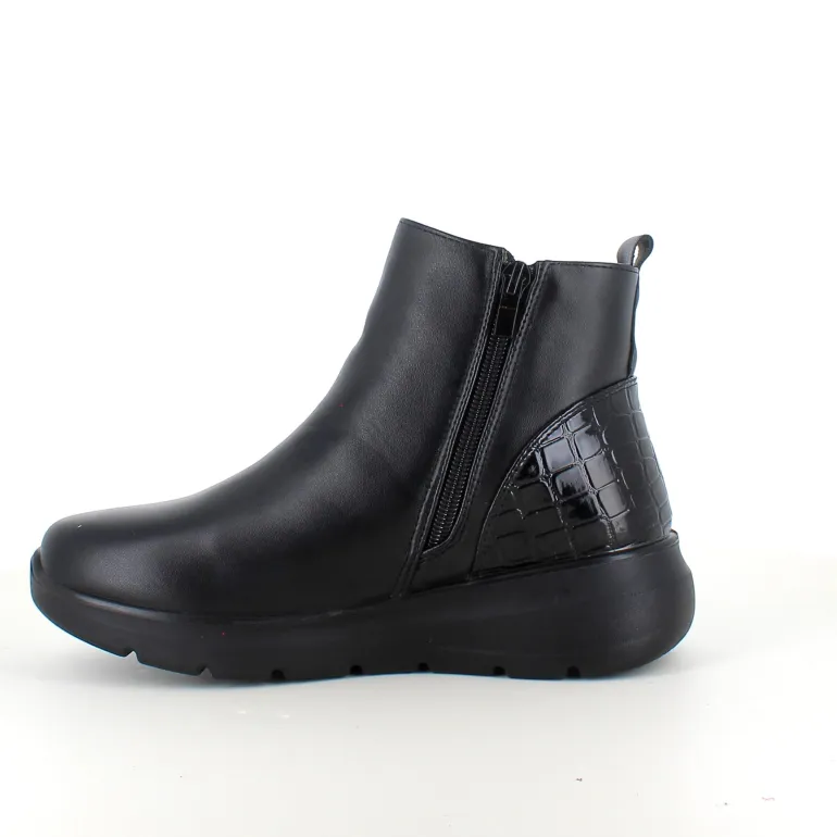 Sort støvle med lynlås