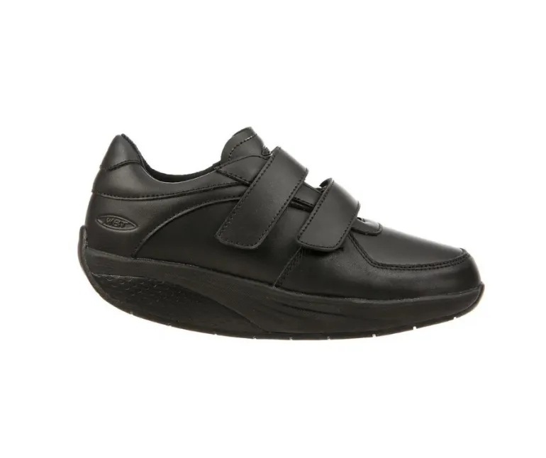 Sort velcro sko fra MBT
