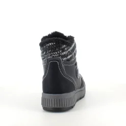 Sort vinterstøvle med snørebånd