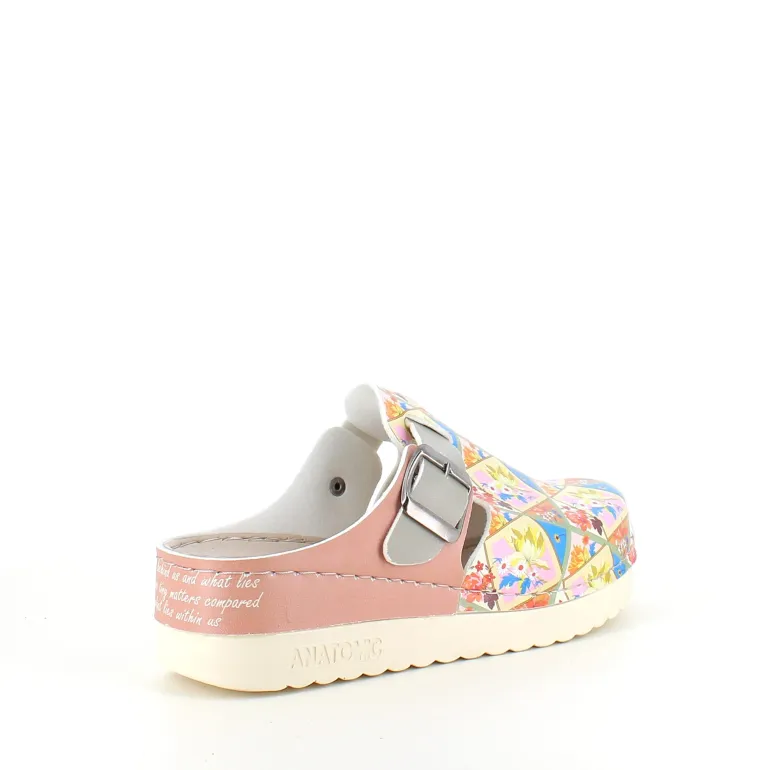 Træsko med blomsterprint