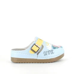 Træsko med print og citat