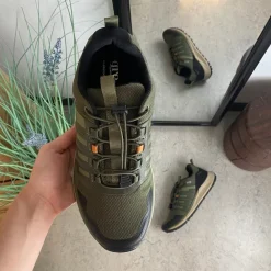 Vandtæt herre vandresko i grøn fra Green Comfort