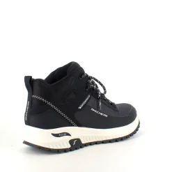 Vandtæt støvle fra Skechers med god svangstøtte