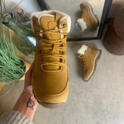 Vandtæt vinterstøvle fra Whistler