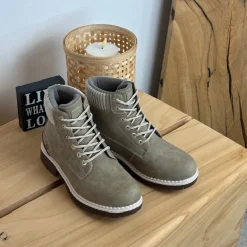 Whistler beige vinterstøvle med let foer og smarte detaljer