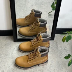 Whistler brun vinterstøvle med let foer og smarte detaljer